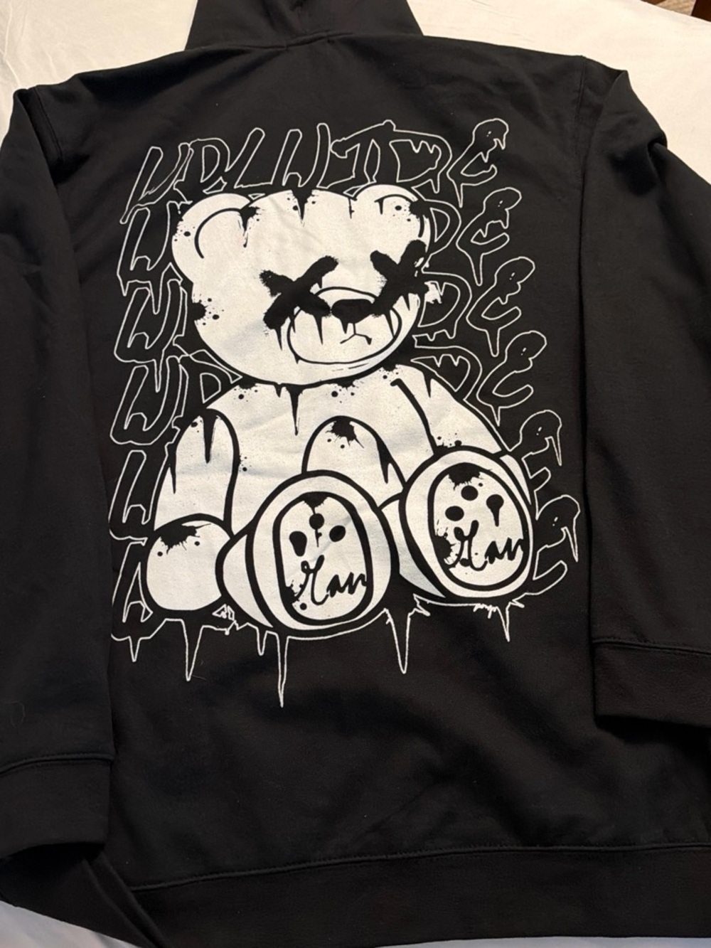 Avanti Black Crewneck Sweatshirt with White Graphic Teddy
